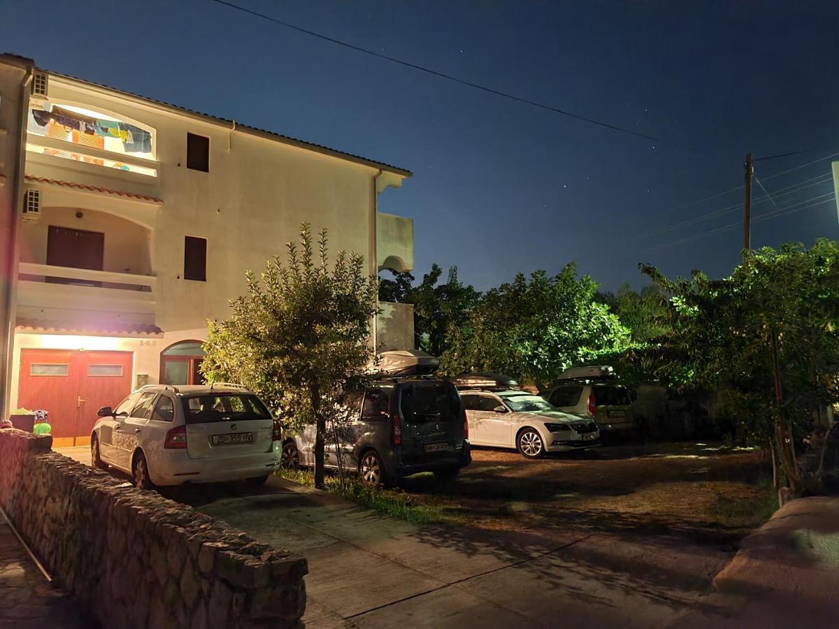 Apartmani Cosic Ante Dobropoljana エクステリア 写真